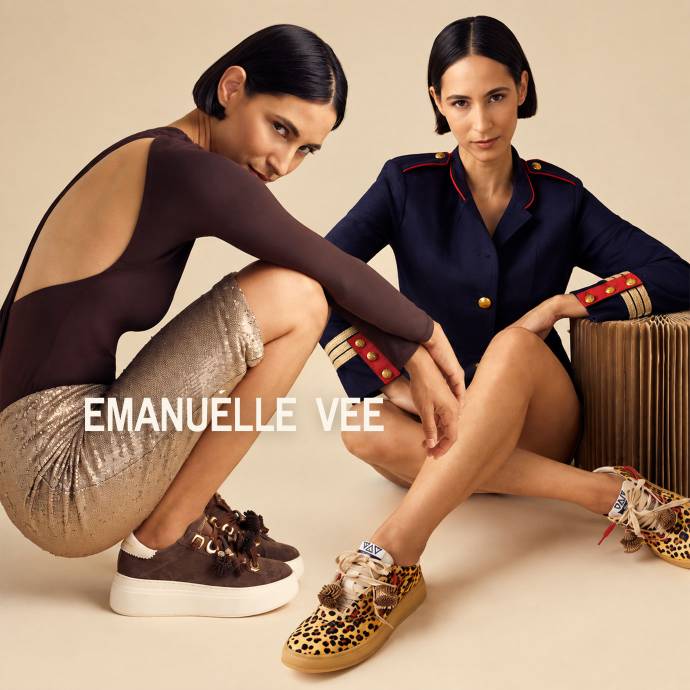 EMANUELLE VEE